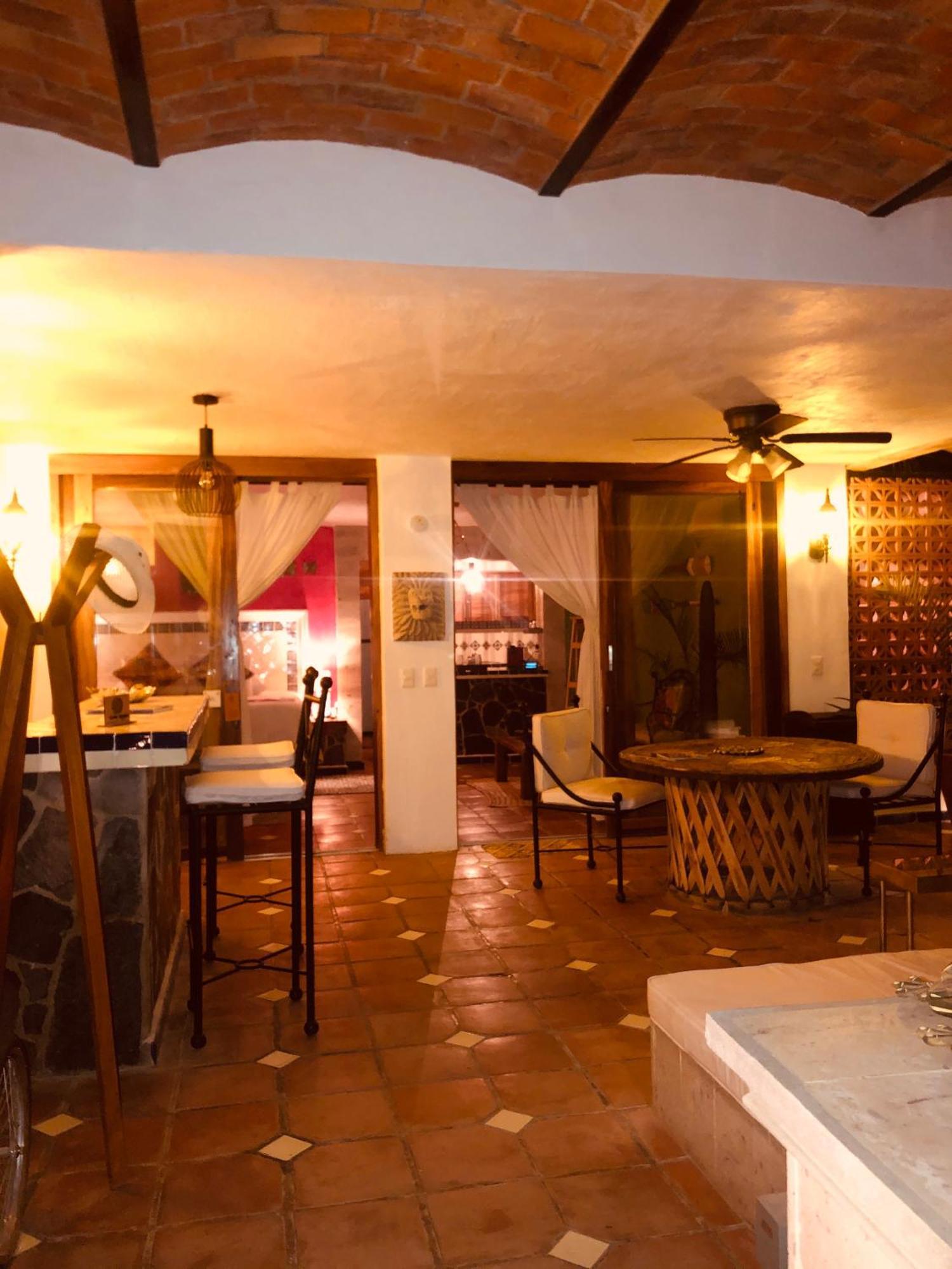 Casa Miura Hotel Boutique Ахихик Екстериор снимка