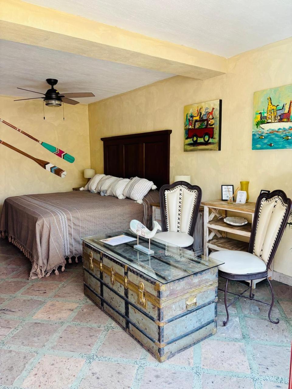Casa Miura Hotel Boutique Ахихик Екстериор снимка